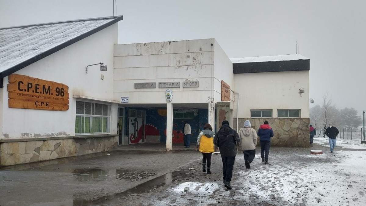 CPEM 96. Fuente (Diario 10).