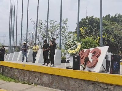 Caso Ayotzinapa: activistas de Guerrero exigen una reunión con AMLO antes de las elecciones