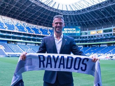 Tras su salida de River: el millonario salario que percibe Martín Demichelis en Monterrey