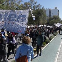 Masiva marcha de docentes y gremios de Neuquén por el asesinato de Carlos Fuentealba y contra la represión