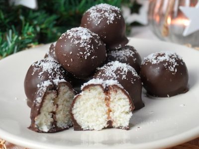 Bolitas de banana y coco: el postre fácil, rápido y saludable que podés preparar en 15 minutos con solo 3 ingredientes