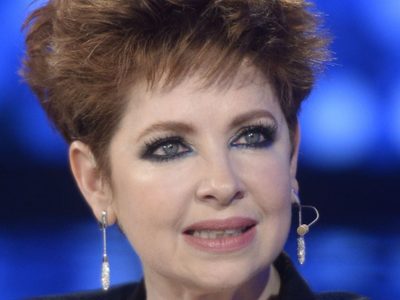 Internan de urgencia a Andrea del Boca
