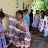 Denuncian abandono a mujeres indígenas víctimas de violencia en Guerrero