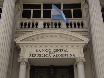 Tras el fin del cepo, los argentinos compraron más de US$ 36.000 millones