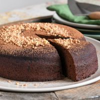 ¿Querés algo dulce para el mate de la tarde? Hacete este bizcocho de chocolate al microondas, fácil y rapidísimo