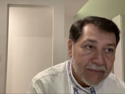 Noroña sobre Teuchitlán: “¿Quién dice que esos zapatos son de personas desaparecidas?”