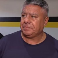 Chiqui Tapia llegó a Bahía Blanca en una nueva medida solidaria de AFA tras el temporal