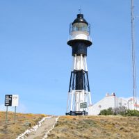 Rumbo al confín del mundo: el faro más remoto de Santa Cruz y sus leyendas de navegantes