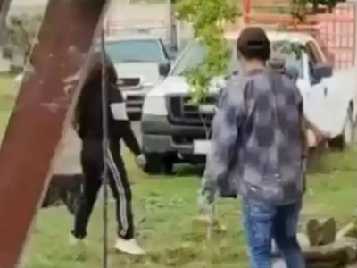 Hombre dispara y embiste a dos mujeres tras pelea por terreno