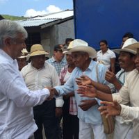 Salinas ya soltó nueve precandidatos a la presidencia: AMLO