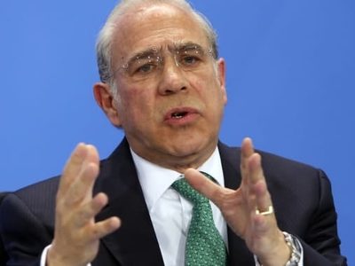 OCDE recomienda a México disminuir barreras a la inversión extranjera directa y al comercio de servicios