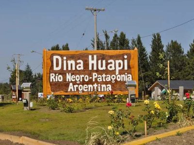 Dina Huapi: cruzaba el puente, cayó al río Limay y murió