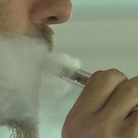 Cigarro electrónico en adolescentes triplica iniciación al tabaquismo: OMS