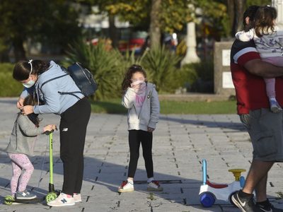 A pesar de la autorización del presidente, la Provincia no habilitará las reuniones sociales