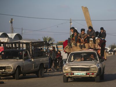 Crece desesperación de palestinos en medio de batallas urbanas de Israel y Hamás