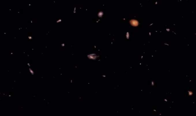 Vuelo 3D entre miles de galaxias con imágenes tomadas por WEBB
