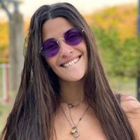Totalmente combinada: el microbikni que Ivana Nadal hizo tendencia desde la playa en Tulum