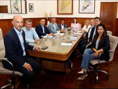 El Jefe de Gabinete de Neuquén y los delegados de las siete regiones definieron estrategias de trabajo