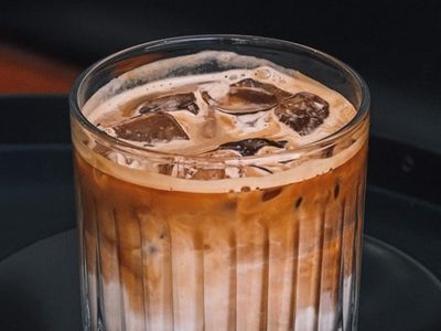 Sin máquina y mejor que los de la cafetería: hacé este delicioso café helado, ideal para las tardes de calor