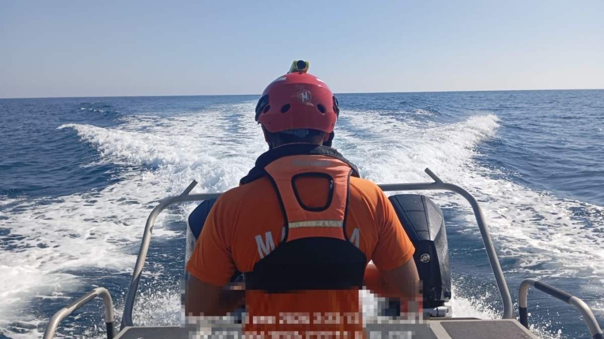 SEMAR despliega operativo aéreo y marítimo para localizar a tres embarcaciones desaparecidas