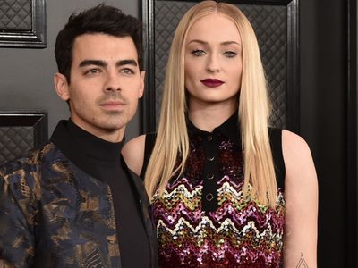 ¿Está embarazada? Filtran imágenes de Sophie Turner que confirmarían los rumores