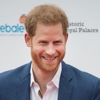 El principe Harry habló por primera vez en público de su salida como miembro de la realeza británica