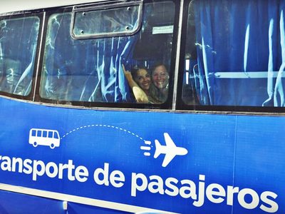 "Punto a punto": ¡Nuevo servicio de colectivos al Aeropuerto desde la ETON!