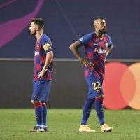 Los ocho jugadores que el Barcelona intentará vender tras la eliminación histórica