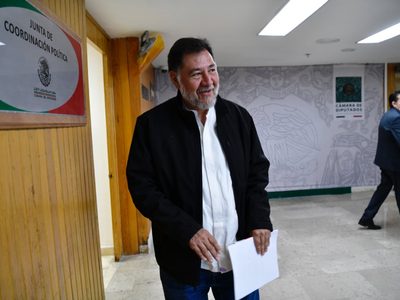 Fernández Noroña acusa al INE de "sabotear" la consulta popular sobre el juicio a expresidentes