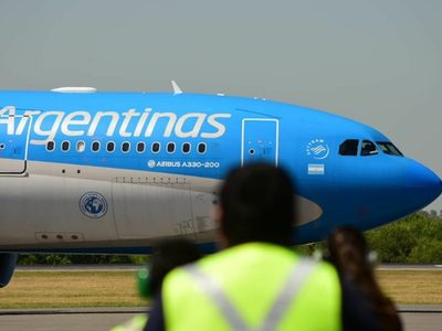Llegó el primer vuelo de Aerolíneas Argentinas con más dosis de la Sputnik V
