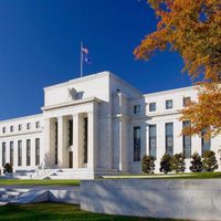 El peso se fortalece previo al anuncio de la Fed; dólar se ofertó en $19.41