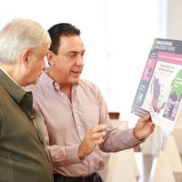 López Obrador se reúne con el gobernador de Hidalgo, Omar Fayad