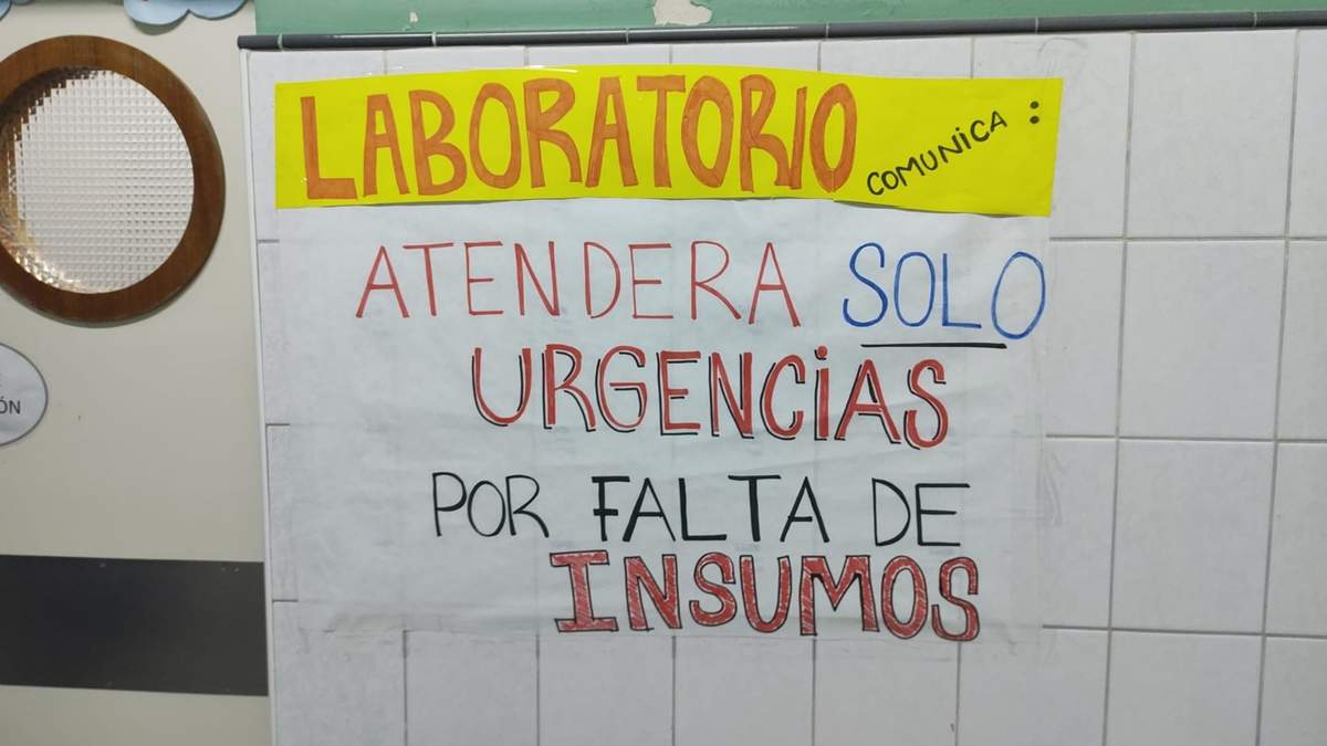 En los centros de salud y hospitales se atienden sólo urgencias. Fuente: (Facebook)