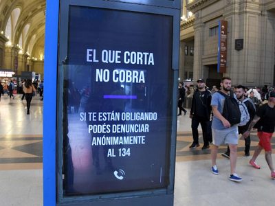 “El que corta no cobra”: la advertencia del Gobierno en estaciones de transporte público