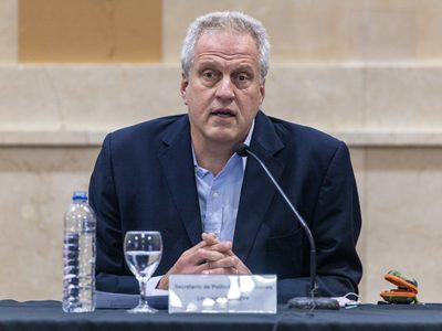 Jaime Perczyk anunció un aumento salarial a docentes superior al 60 %
