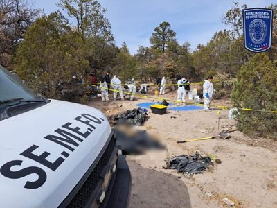 Suben a 33 los cuerpos hallados en fosas clandestinas en Chihuahua