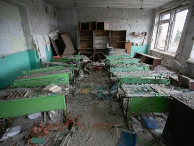 Más de 750 escuelas han sido dañadas en el este de Ucrania, reporta la UNICEF