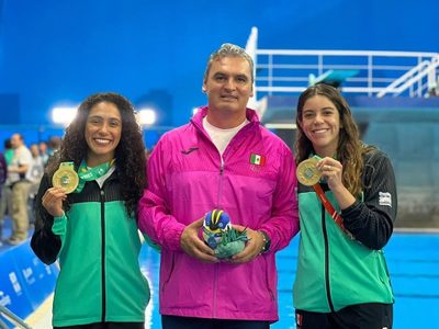 Jueza ordena a la Conade pagarle beca al entrenador de clavados Iván Bautista