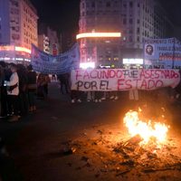 Muere manifestante tras ser detenido por policía en una protesta en Buenos Aires