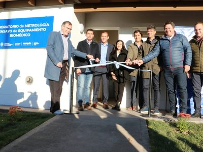 Se inauguró el Laboratorio de Metrología en Centenario