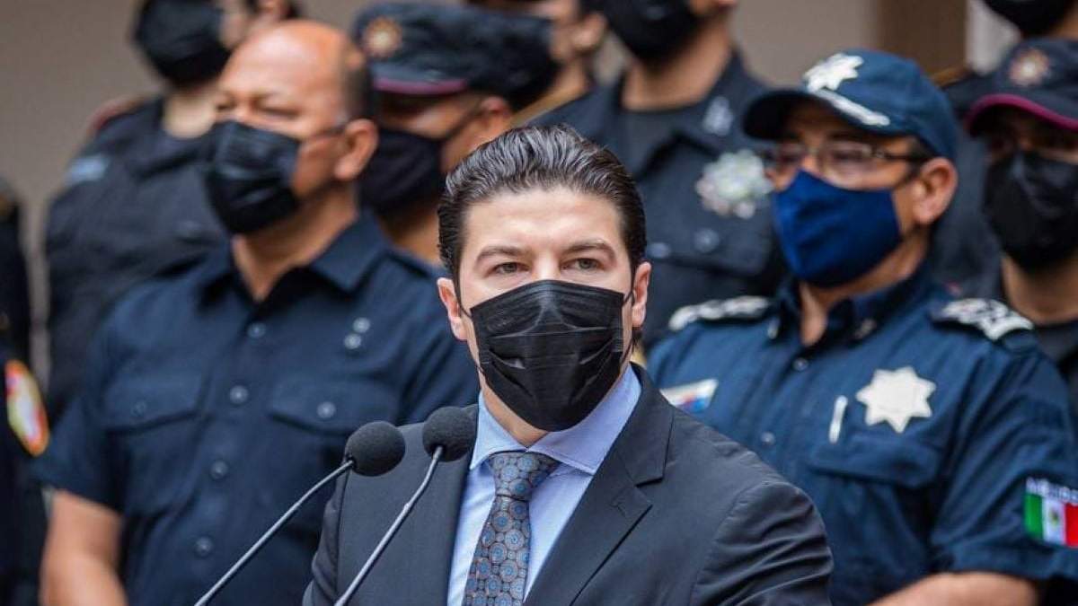 El gobernador en la presentación de la estrategia de seguridad