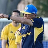Con varias novedades: Miguel Ángel Russo prepara el equipo de Boca para enfrentar a Racing