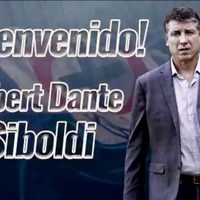 Dan golpe a Billy Álvarez; en su ausencia presentan a Siboldi como DT de Cruz Azul