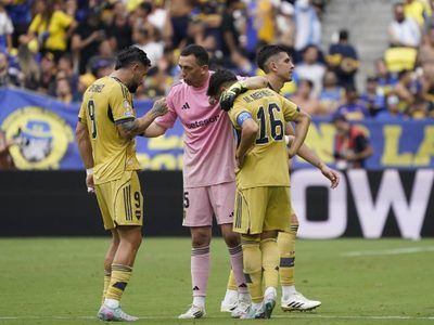 Se alarga la lista: la figura de Boca que plantea firmar la rescisión de su contrato