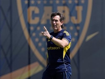 Úbeda continúa con su costumbre: la posible formación de Boca contra Argentinos