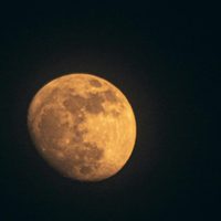El 9 de agosto 2025 llega la Luna llena más intensa del año: 3 signos del Zodíaco estarán en el centro de su influencia