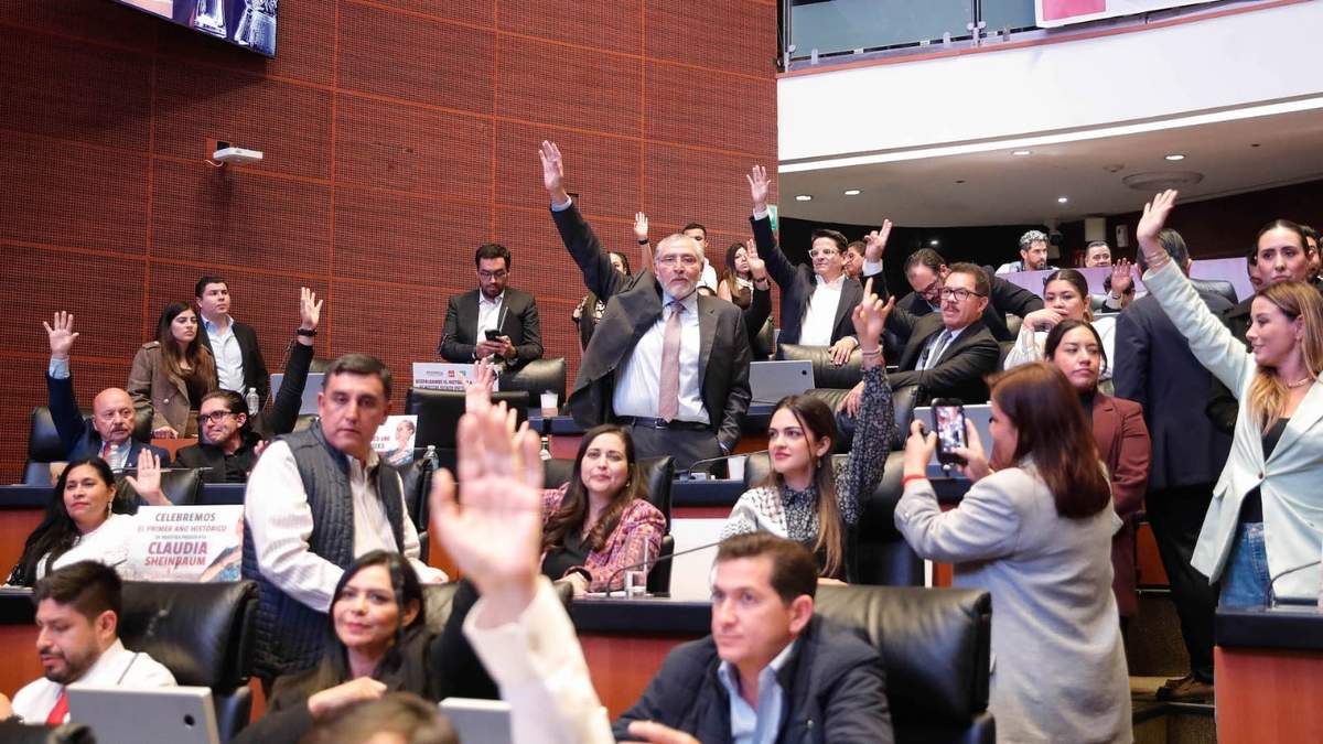 Sesión vespertina en la que se aprobó la reforma a la Ley de Amparo