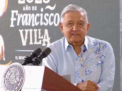 AMLO minimiza quema de piñata de Norma Piña: "Son expresiones muy minoritarias"