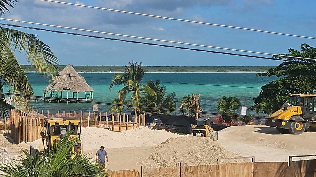 Obras de la Sedena en Bacalar
