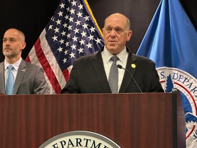 Zar fronterizo de Trump dice que fuerza “pequeña” seguirá en Minnesota tras reducción de despliegue